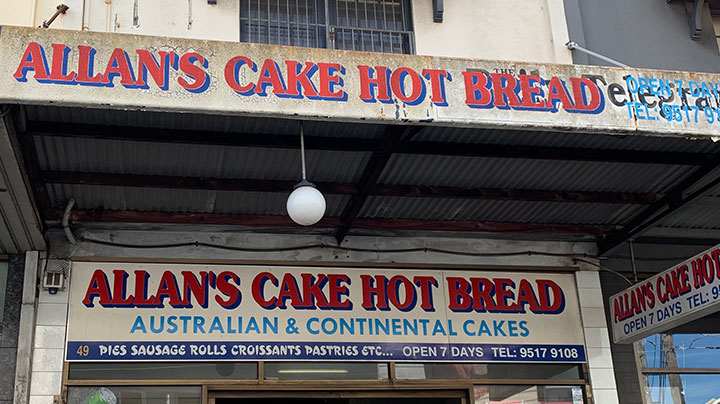 hot bread bakery sign Newtown